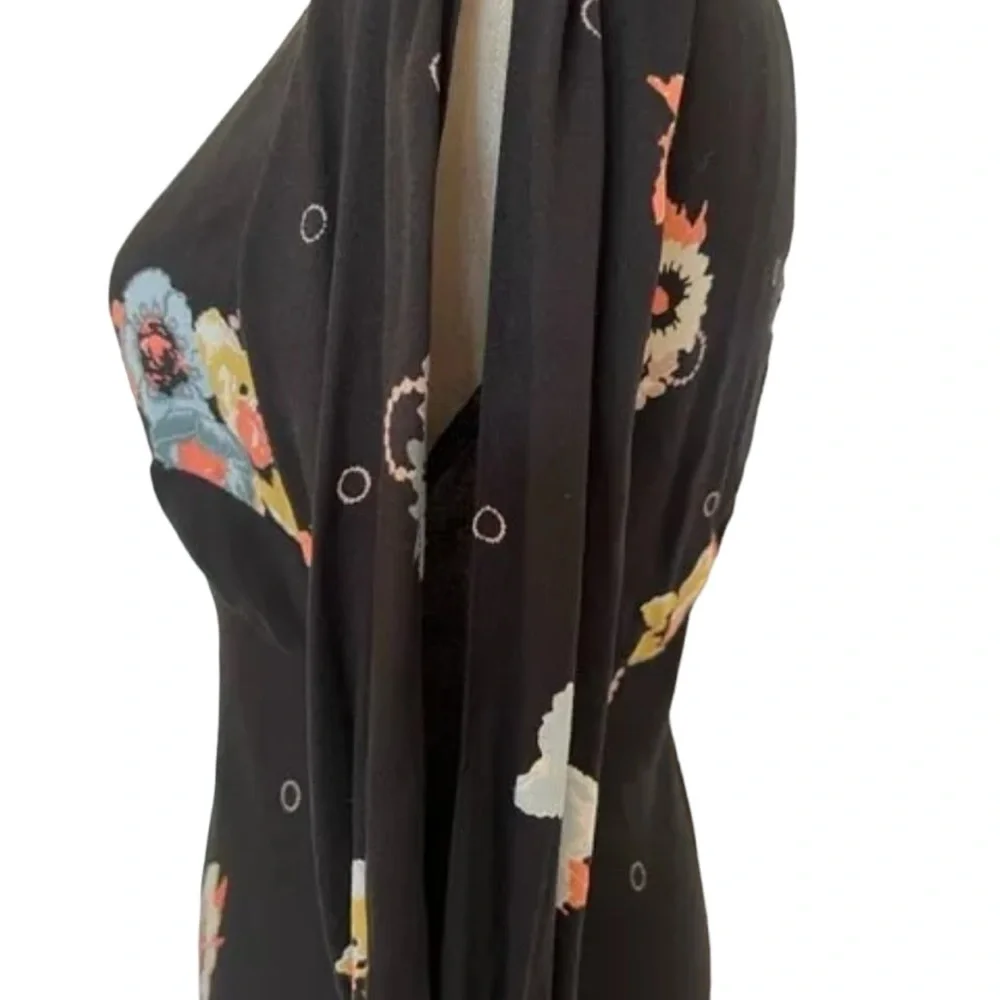 Free People - Picture 7 of 11